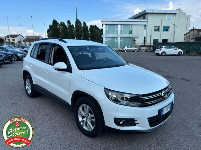 VOLKSWAGEN Tiguan 2.0 TDI 110 CV Cross BlueMotion Technology