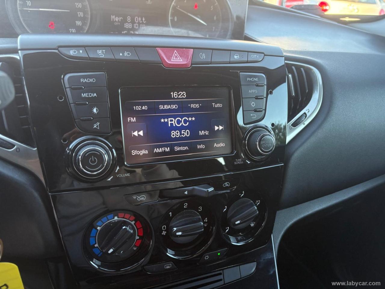 LANCIA Ypsilon 1.2 69 CV 5p. Gold