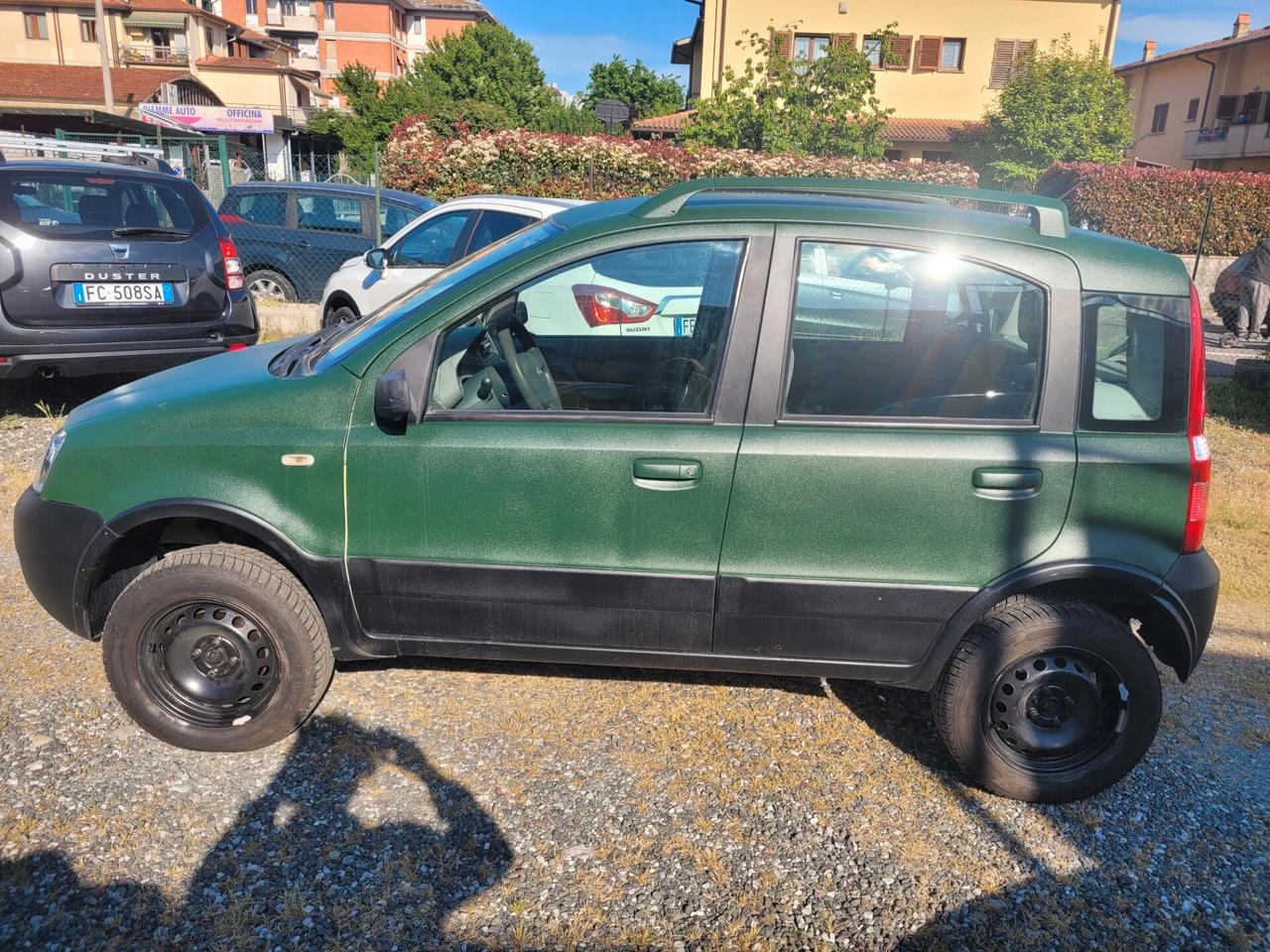 Fiat Panda 1.3 MJT 16V 4x4 con GANCIO TRAINO