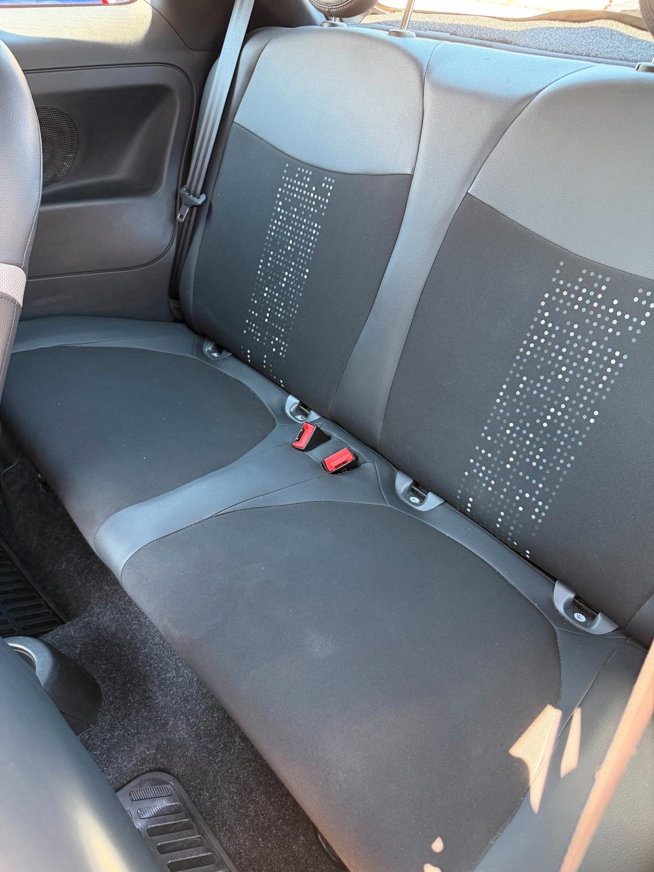 Fiat 500 1.0 hybrid Connect 70cv