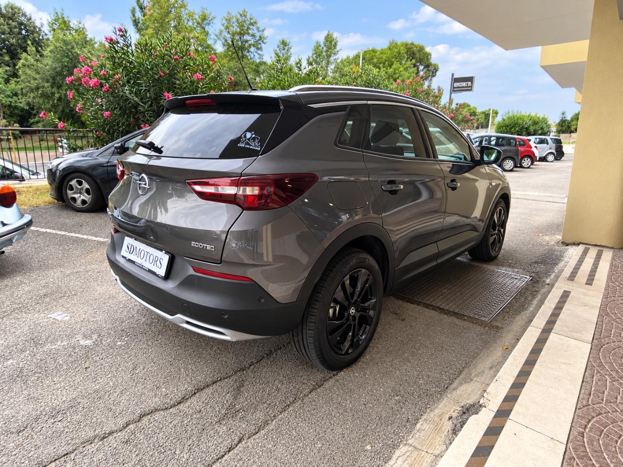 Opel Grandland X 1.2 Ultimate s&s 130cv GPL