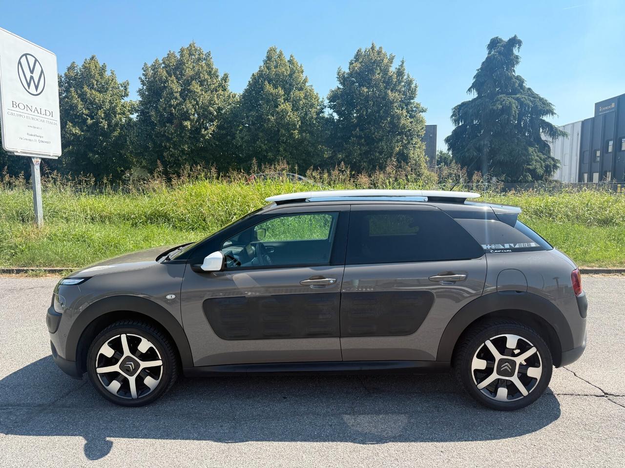 Citroen C4 Cactus BlueHDi 100 Shine*NAVI*EURO6B*
