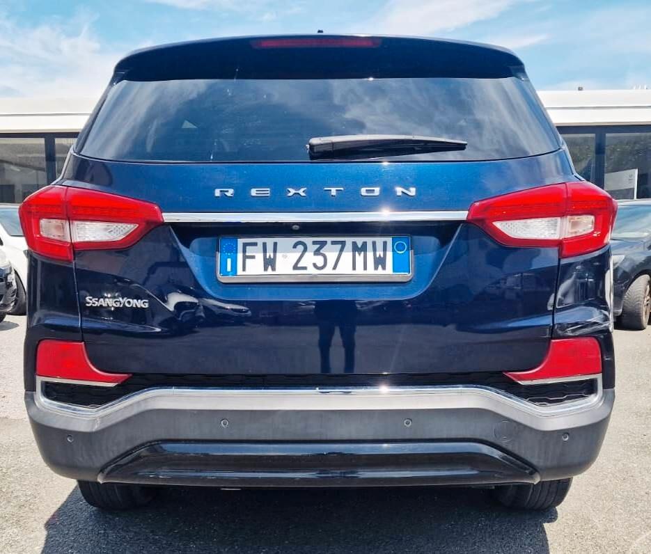 Ssangyong REXTON 2.2 2WD Road