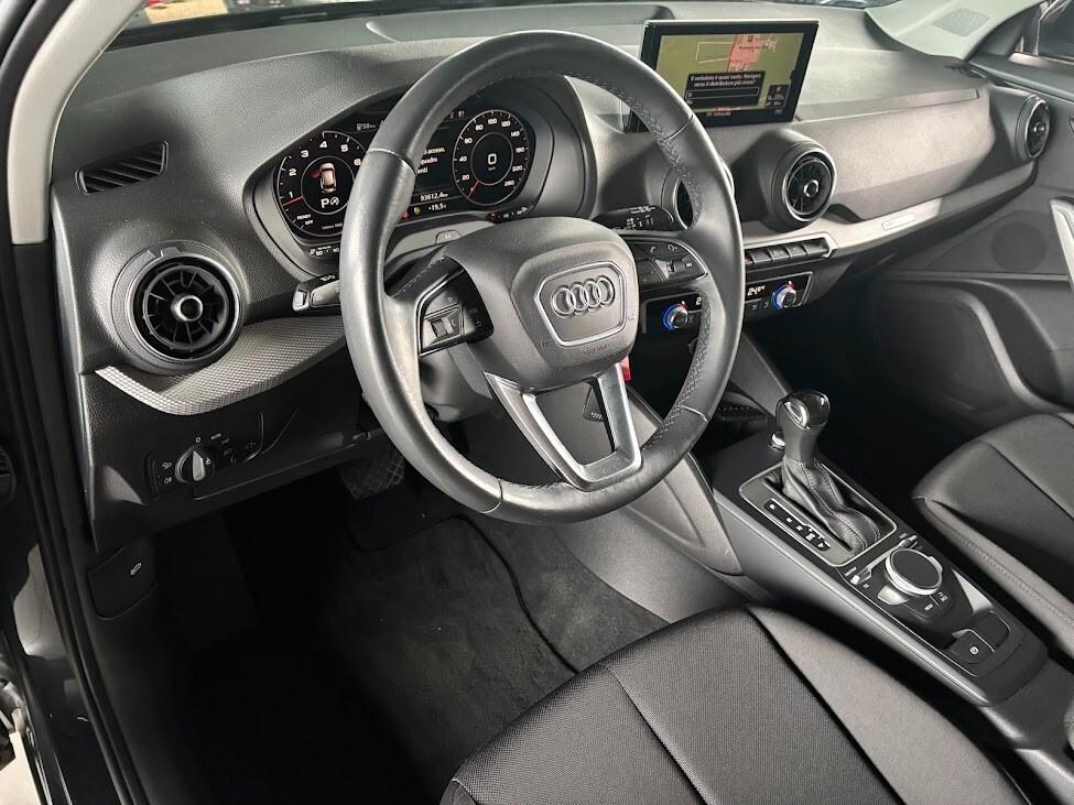 Audi Q2 35 TFSI S tronic Business Plus