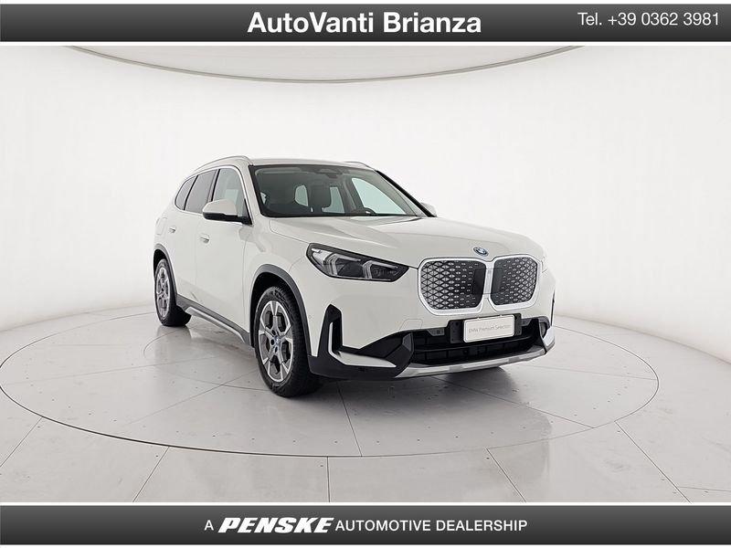 BMW iX1 eDrive 20 X-Line Special Edition