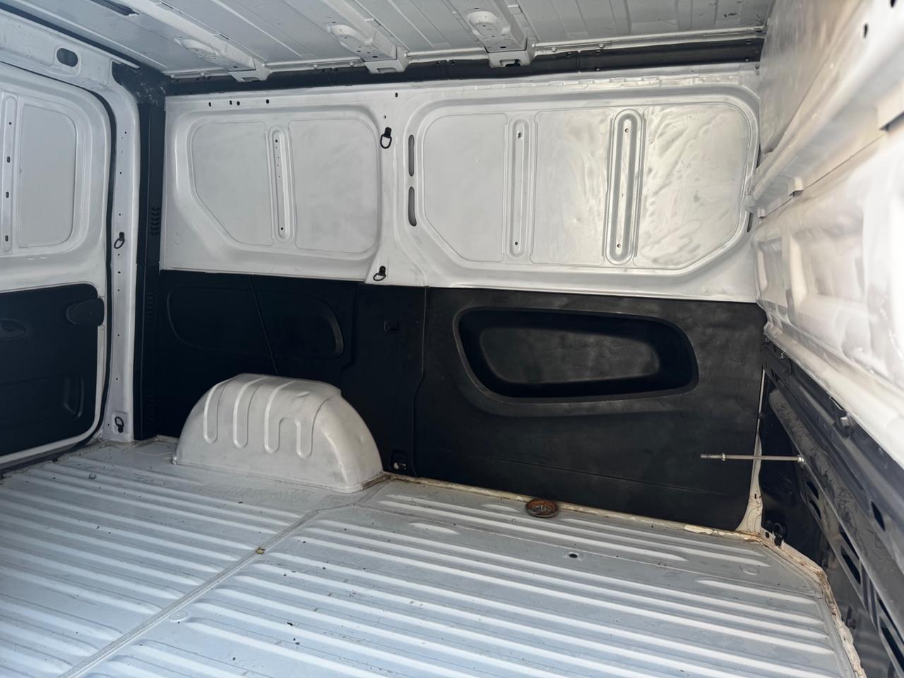 Renault Trafic T27 1.6 dCi PC-TN Furgone