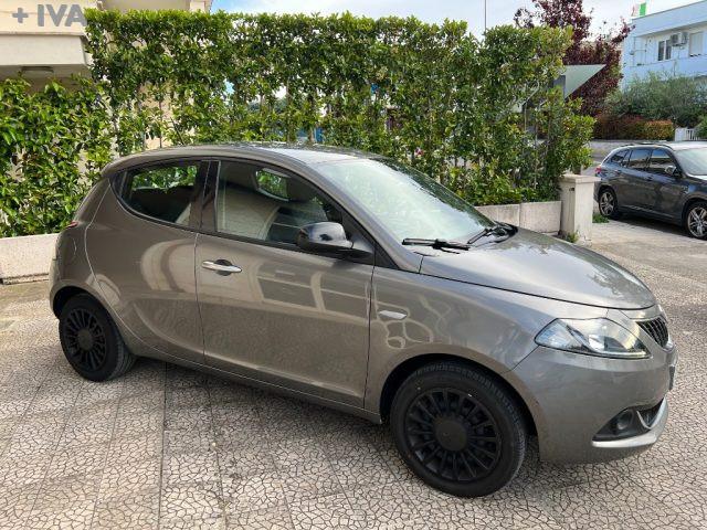 LANCIA Ypsilon 1.0 FireFly 5 porte S&S Hybrid