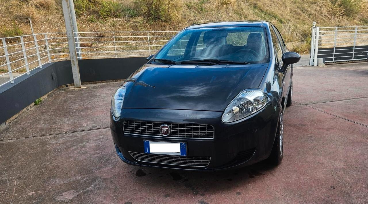 Fiat Grande Punto 1.3 MJT 90 CV 5 porte Emotion