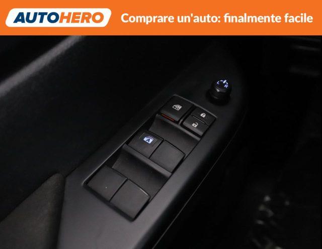 TOYOTA Hilux 2.4 D-4D 4WD 4 porte Double Cab Comfort