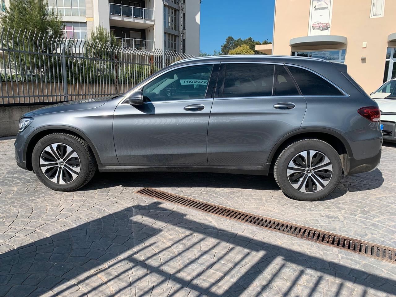 MERCEDES-BENZ GLC 220d 194cv 4-MATIC SPORT