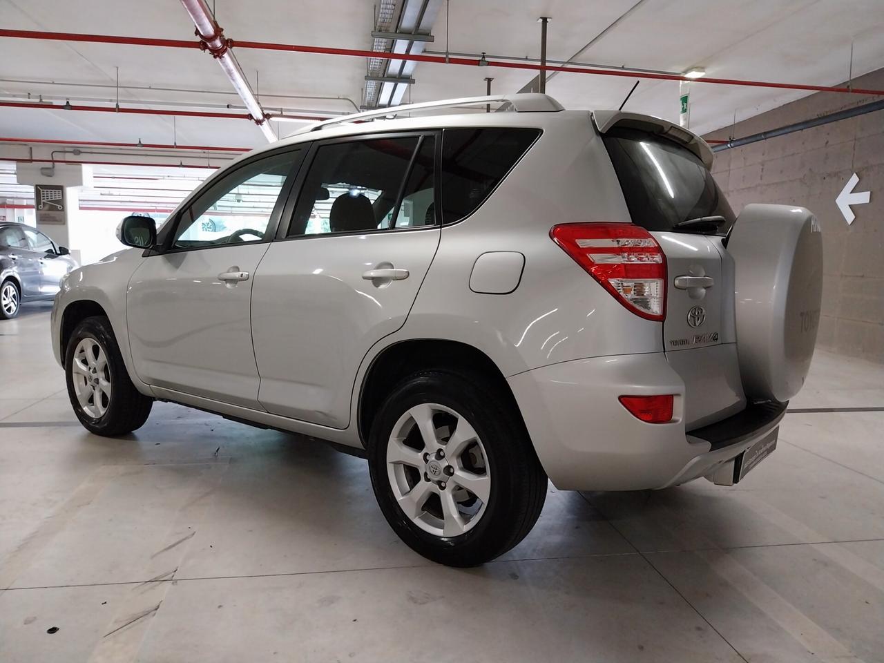 Toyota RAV 4 RAV4 2.2 D-4D 150 CV DPF Exclusive