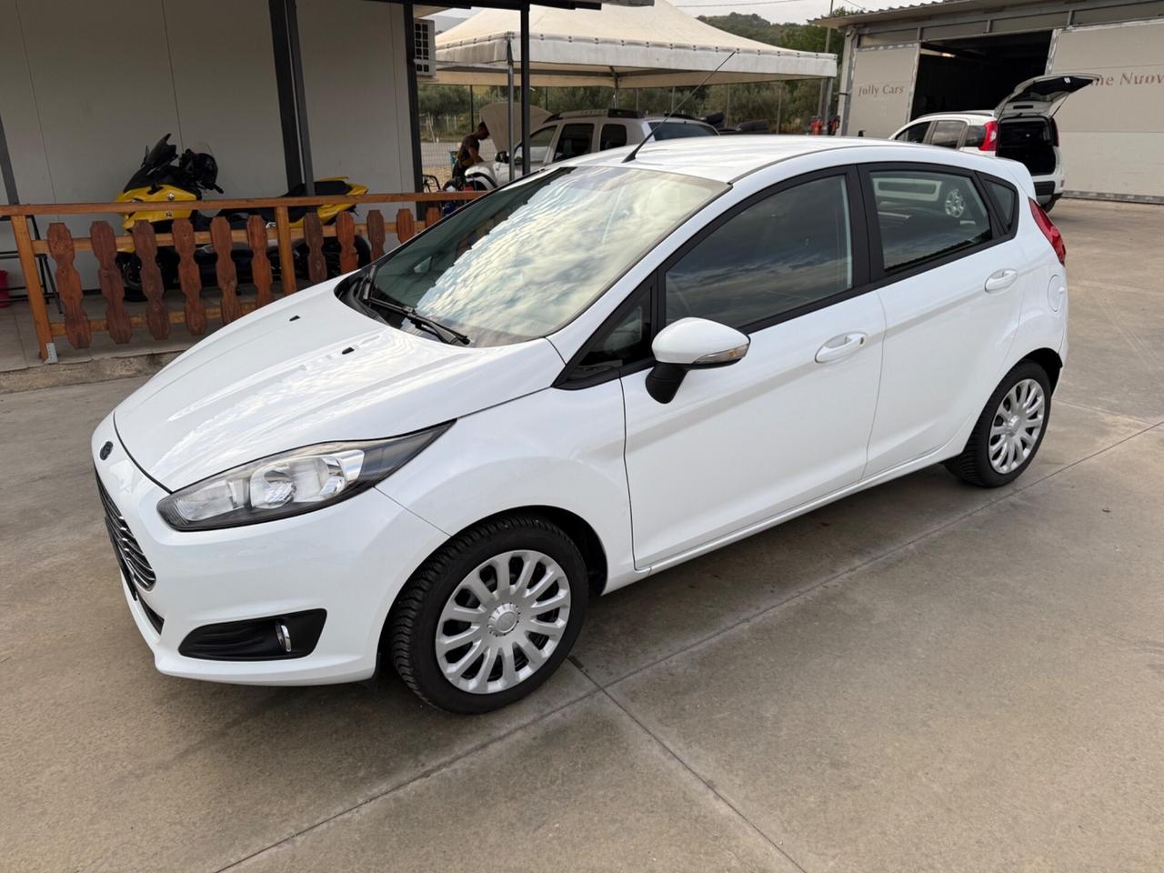 Ford Fiesta 1.5 TDCi 75CV 5 porte Business