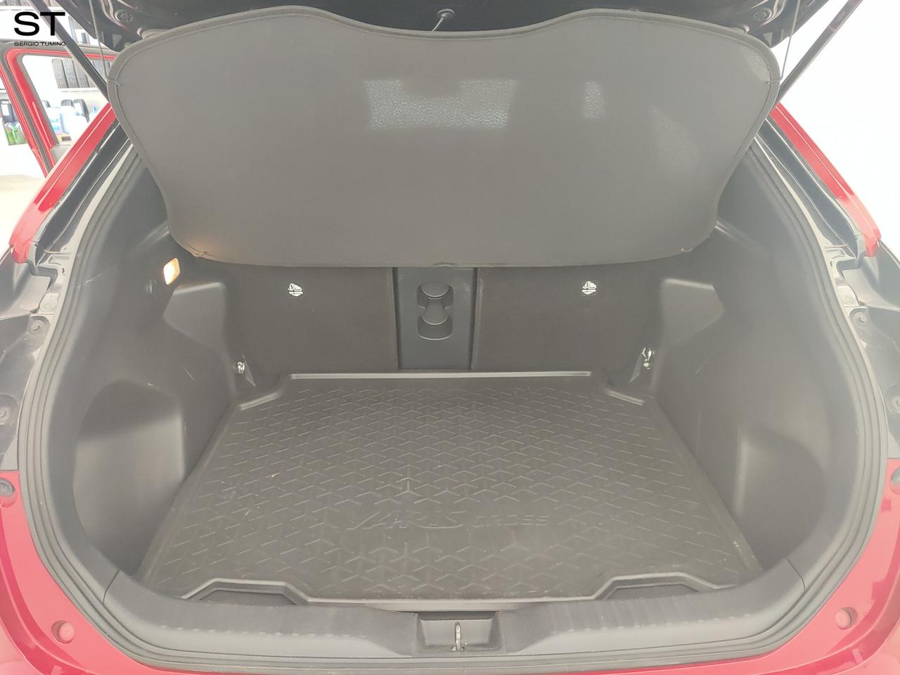 TOYOTA Yaris Cross - Yaris Cross 1.5 Hybrid 5p. E-CVT AWD-i Lounge