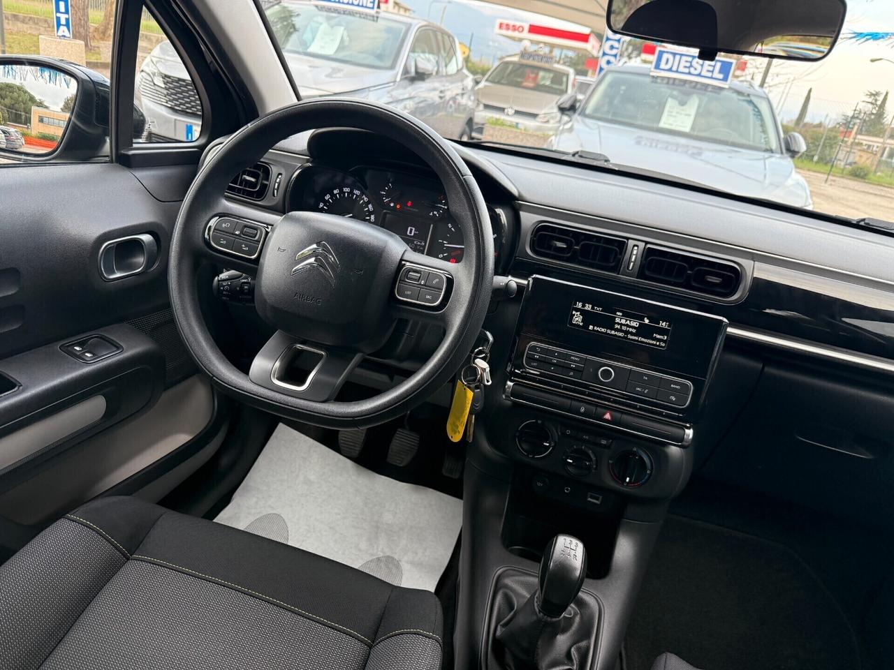 " UNA CHICCA " Citroen C3 PureTech 82 Feel