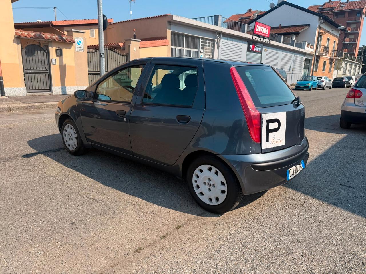 Fiat Punto 1.2i 16V cat 5 porte HLX