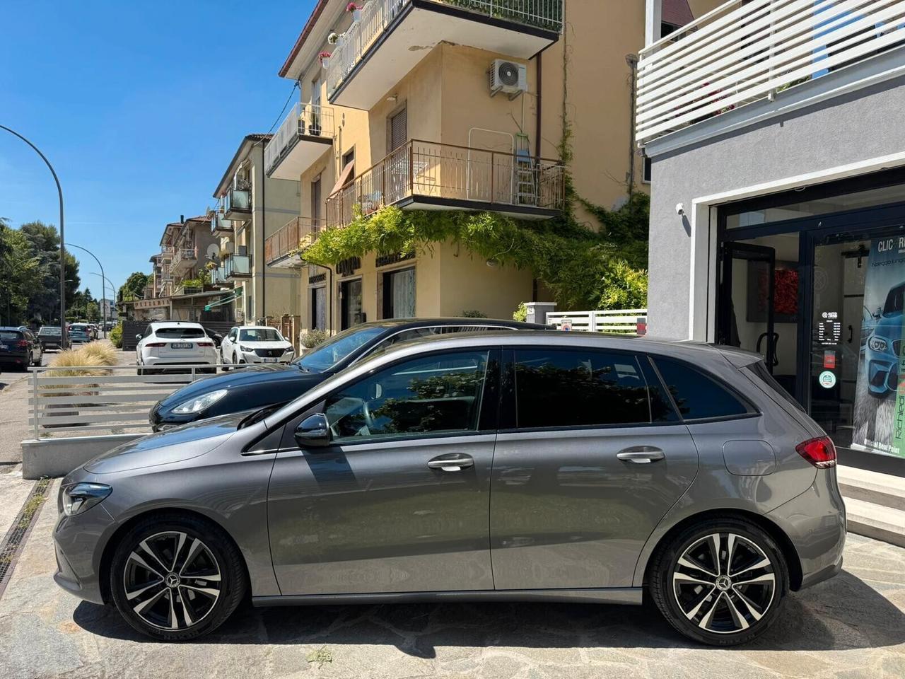 MERCEDES B 180 D AUTOMATIC SPORT NEOP NIGHT PACK