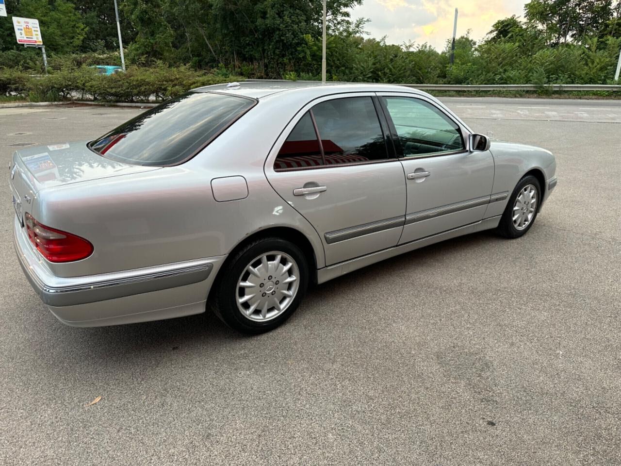 Mercedes-benz E 220 E 220 CDI cat Classic