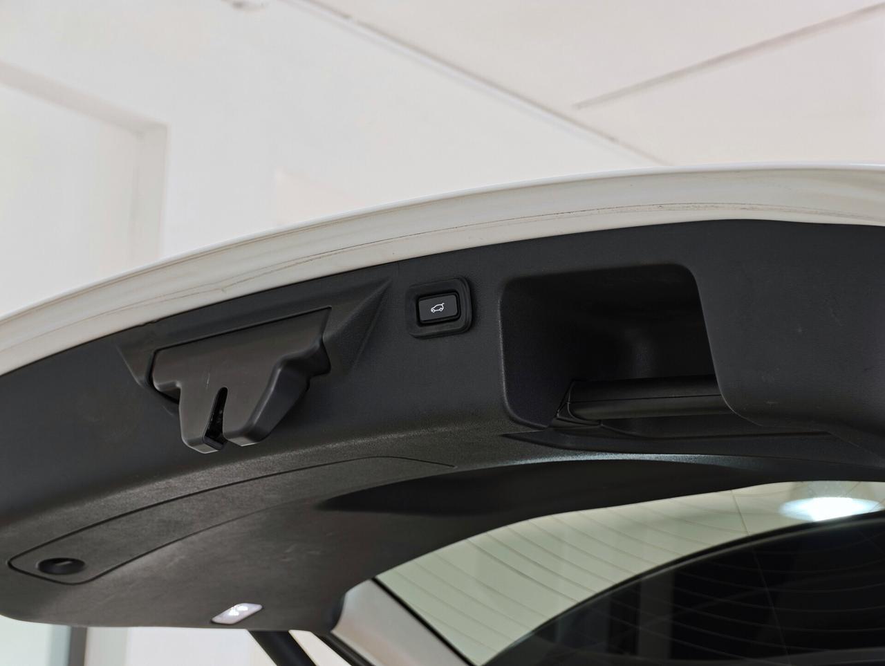 Discovery Sport 2.0 Diesel 4x4 S Auto 7 posti 2021