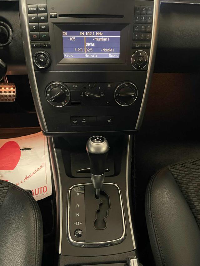 MERCEDES-BENZ B 180 CDI Premium*CAMBIO AUTOMAT/PDC/BLUETOOTH/OK NEO P