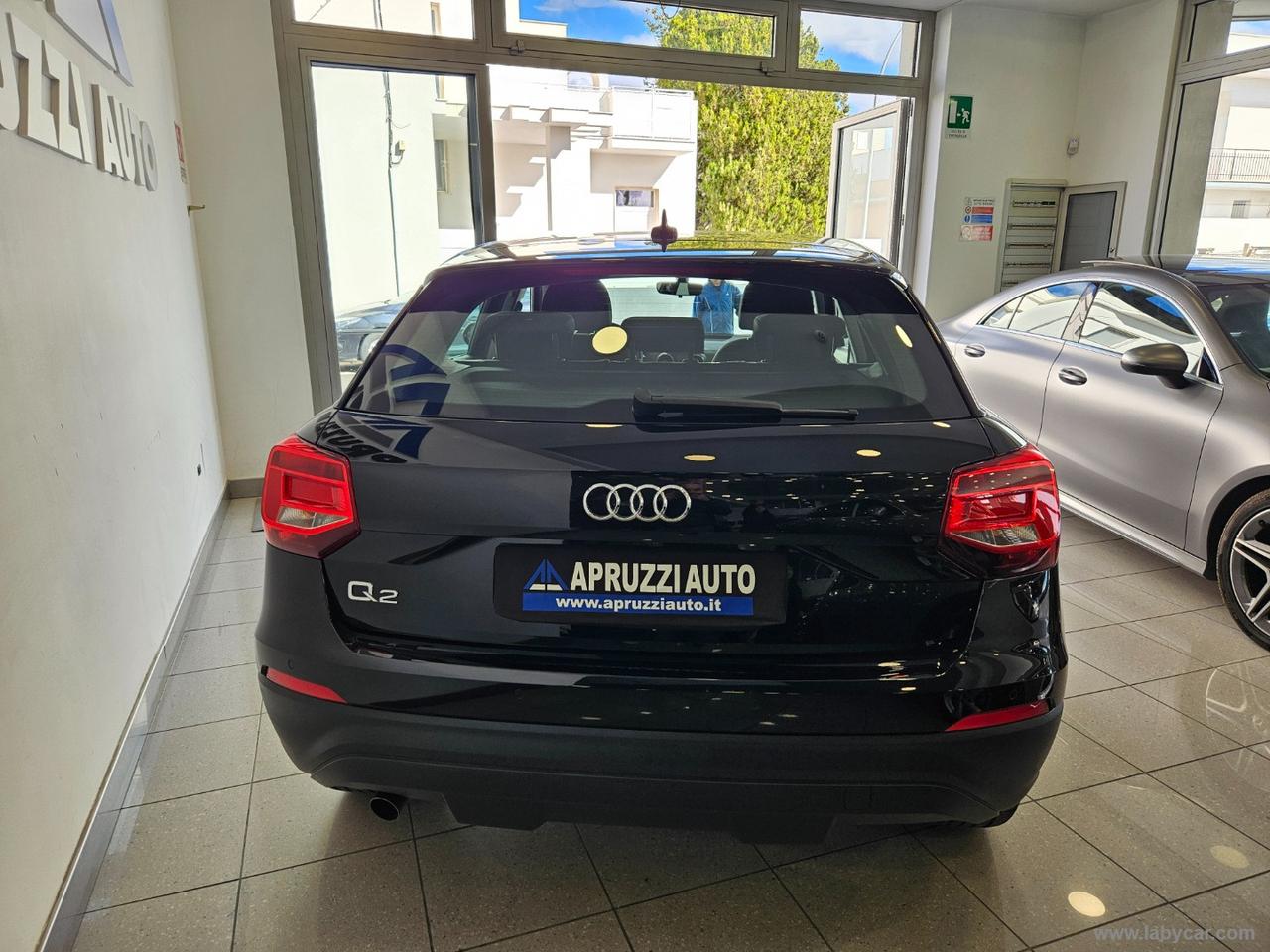 AUDI Q2 30 TDI S tronic Business