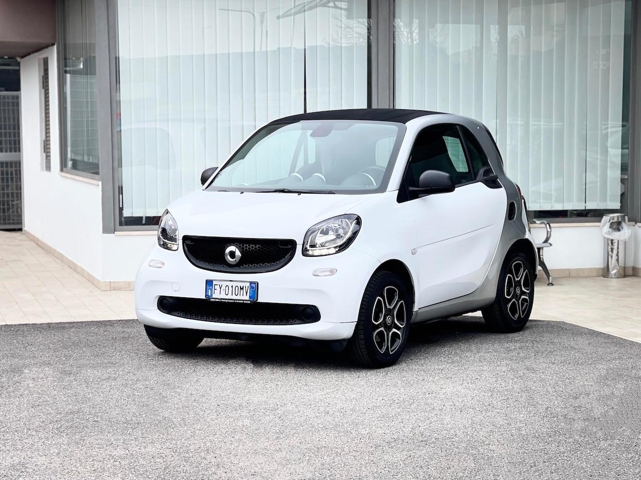 Smart ForTwo 1.0 Benzina 71CV E6 Automatica - 2019