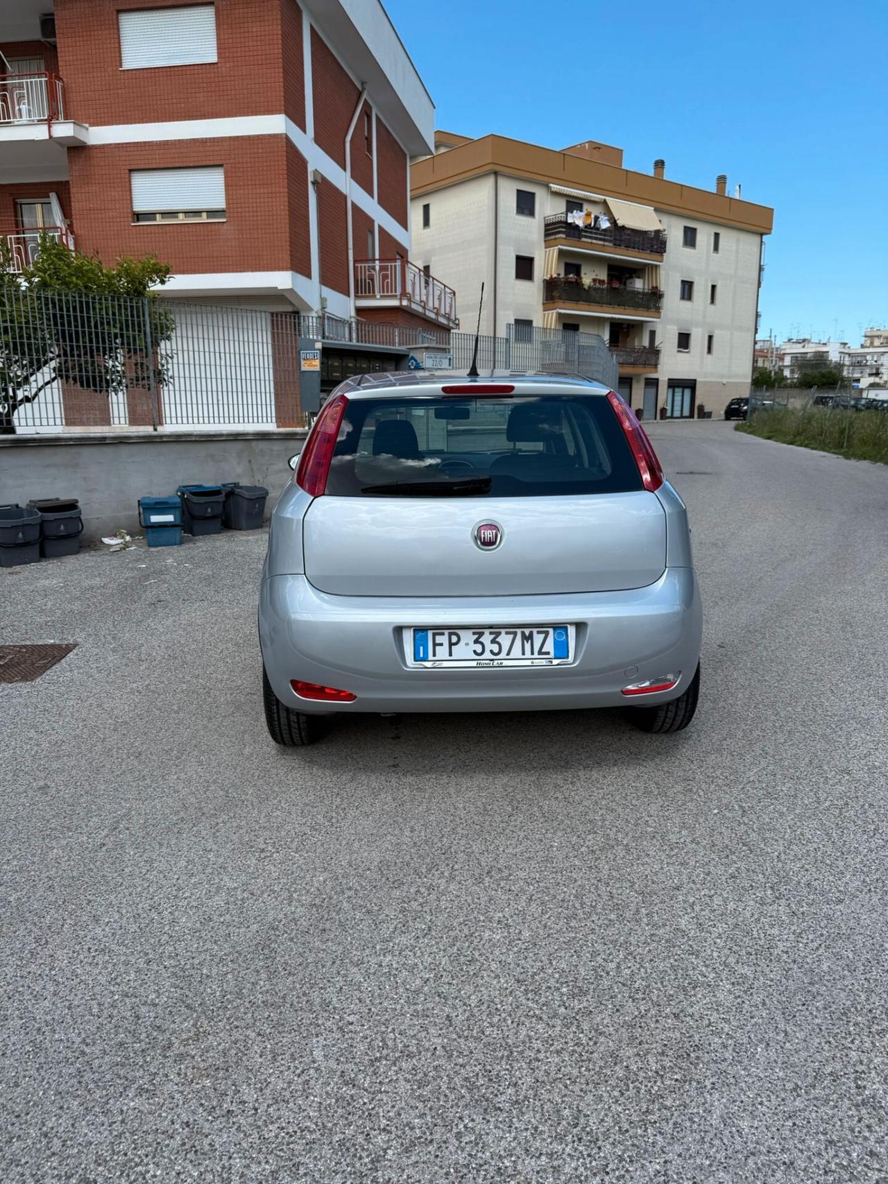 Fiat Punto 1.3 MJT II S&S 95 CV 5 porte Street