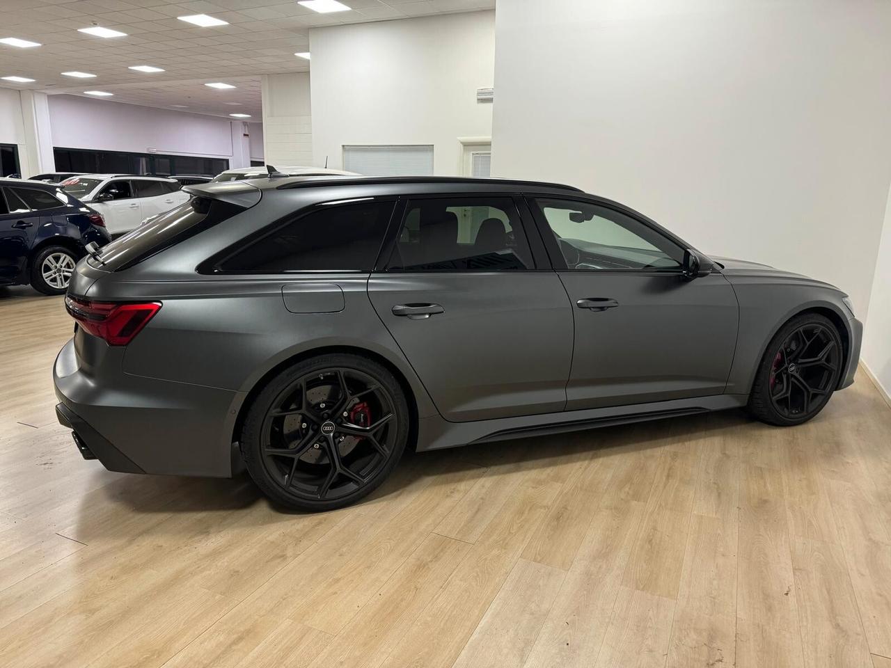 Audi RS6 RS 6 Avant 4.0 TFSI V8 quattro tiptronic Performance