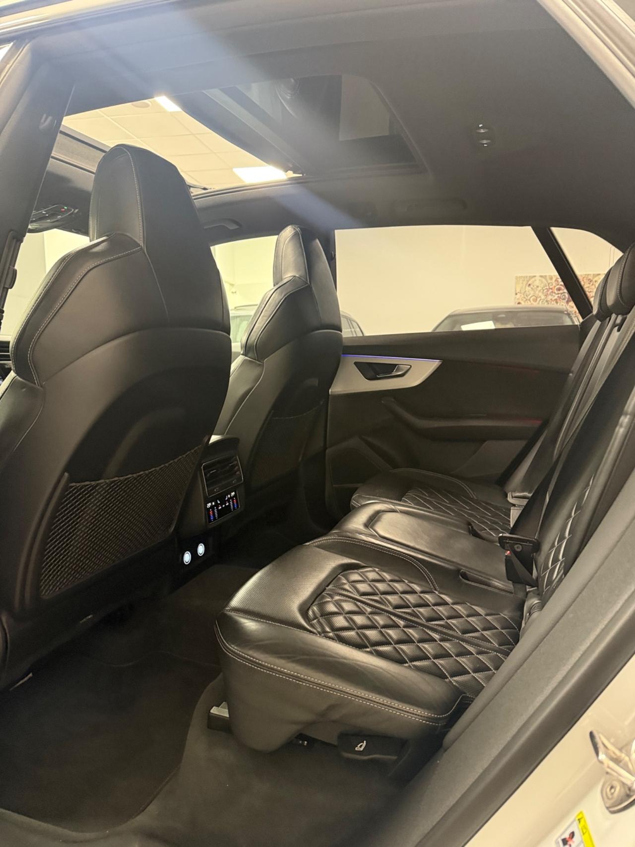 Audi Q8 50 TDI 286 CV quattro tiptronic Sport