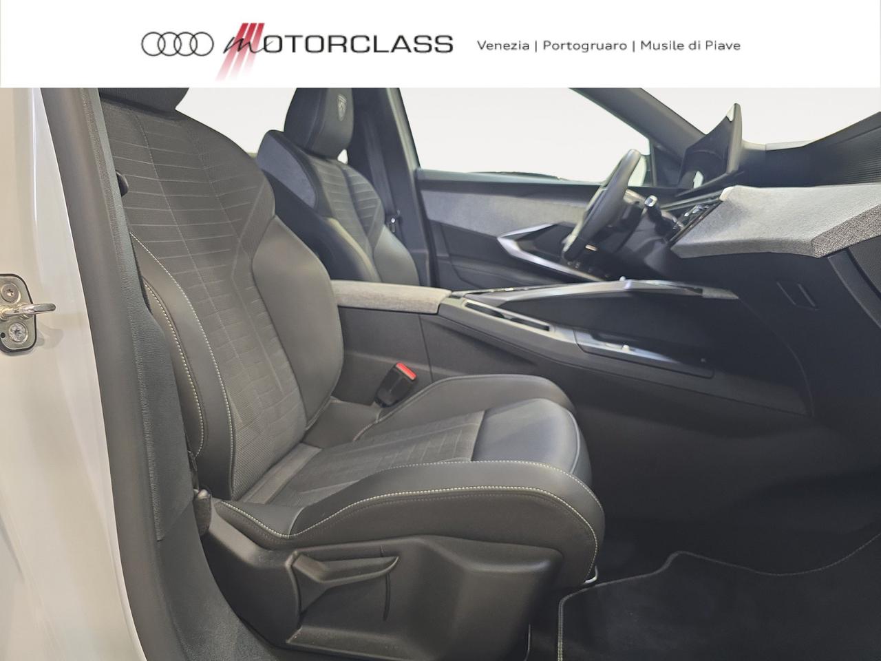 Peugeot 3008 1.2 hybrid 145cv gt e-dcs6