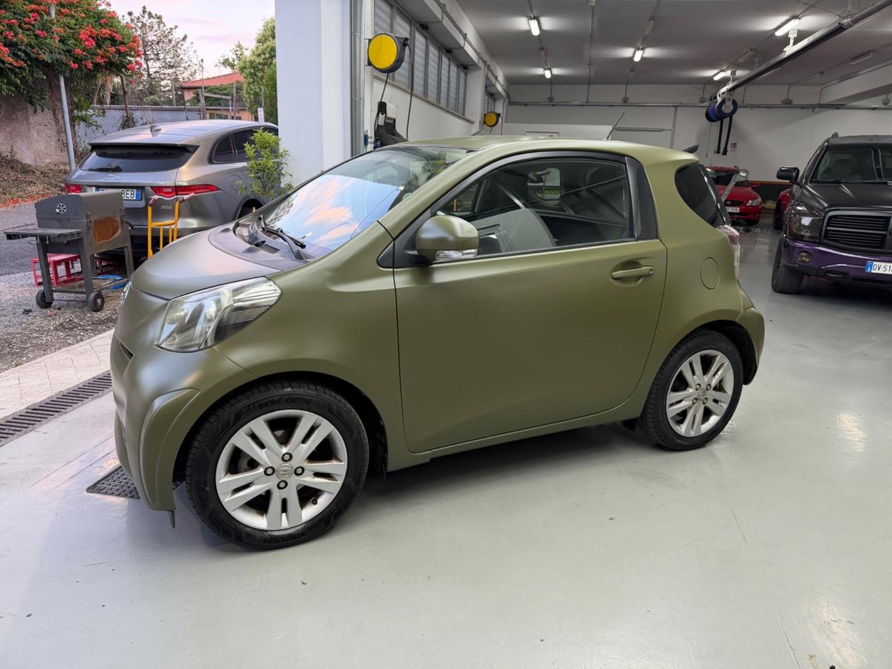 Toyota iQ 1.3 CVT Style - EURO 5