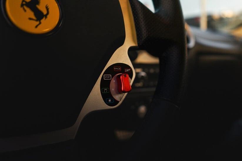 Ferrari F430 Interno CREMA - Carboceramici