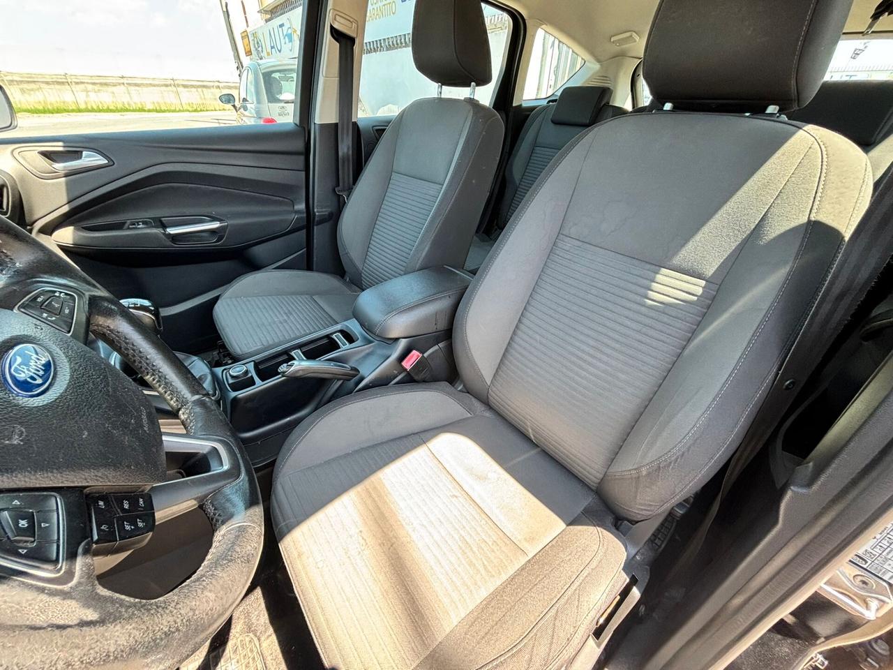 Ford C-Max 1.5 TDCi 120CV Titanium