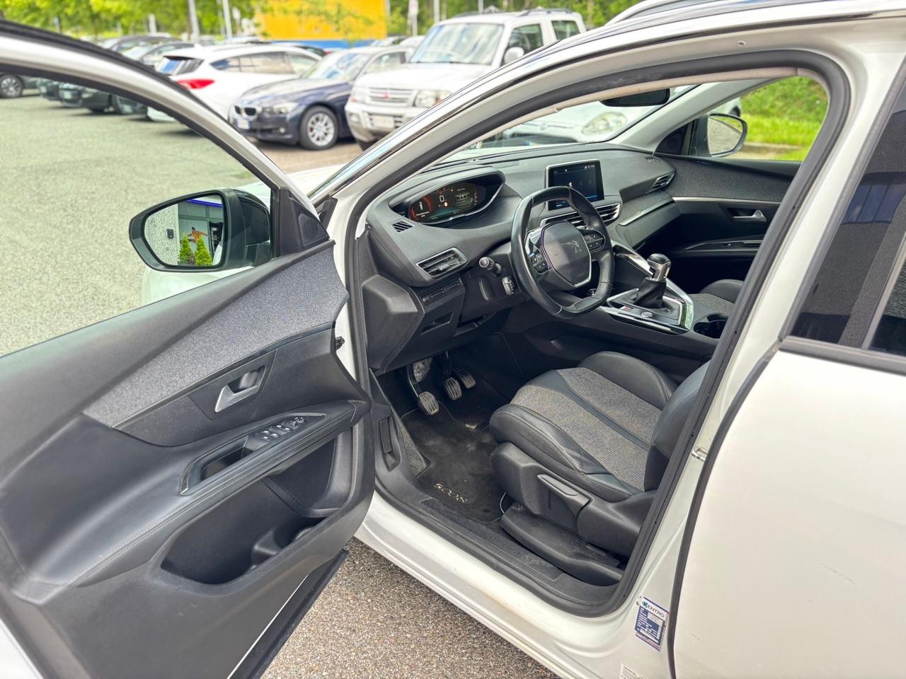 Peugeot 5008 BlueHDi 120 S&S Allure*7 POSTI*