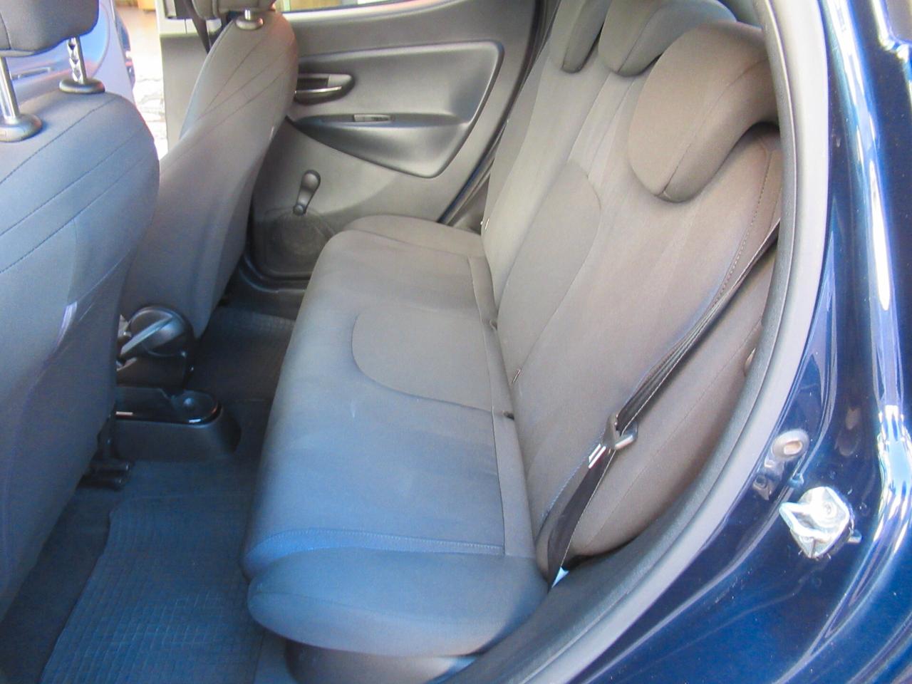 Lancia Ypsilon 1.2 69 CV 5 porte Gold