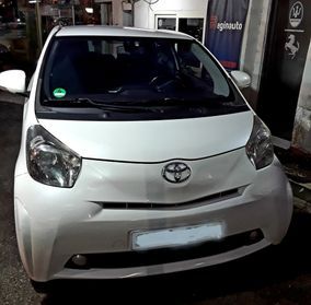 TOYOTA IQ 1.0 Luxury