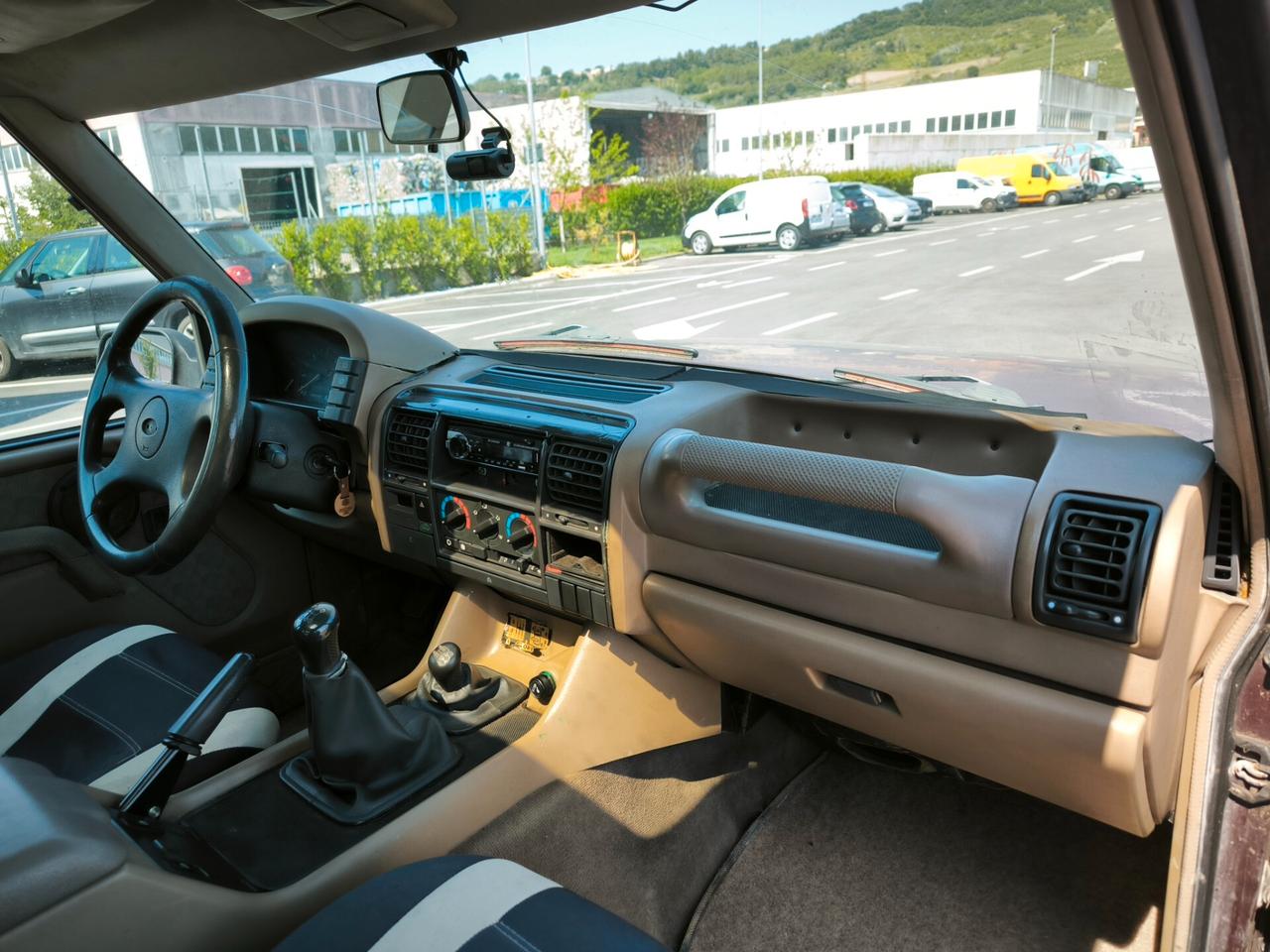 Land Rover Discovery 2.5 Tdi 3 porte Country