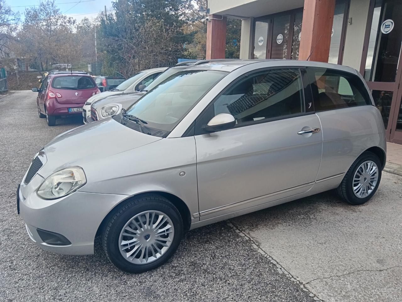 Lancia Ypsilon 1.3 MJT 90CV NUOVISSIMA