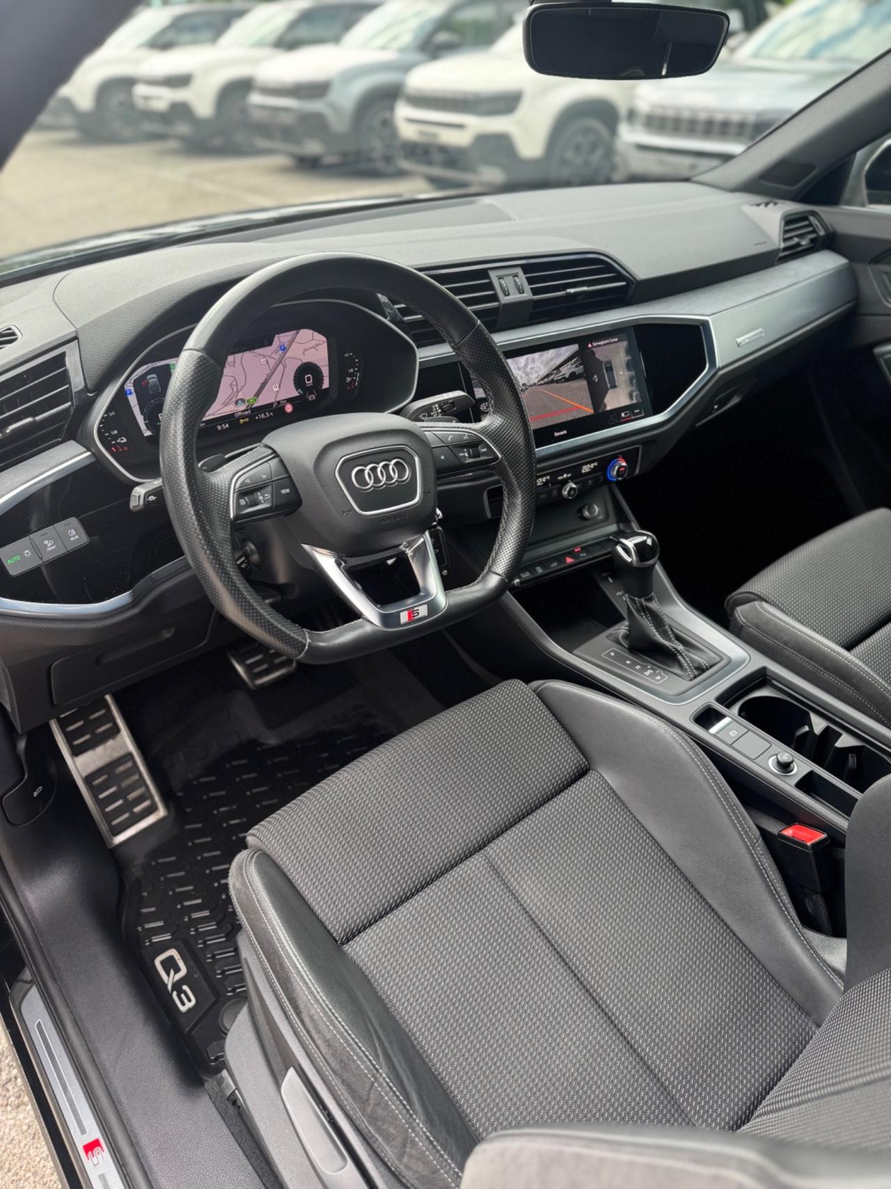 AUDI Q3 SPORTBACK 45 TFSI S TRONIC TOTAL BLACK