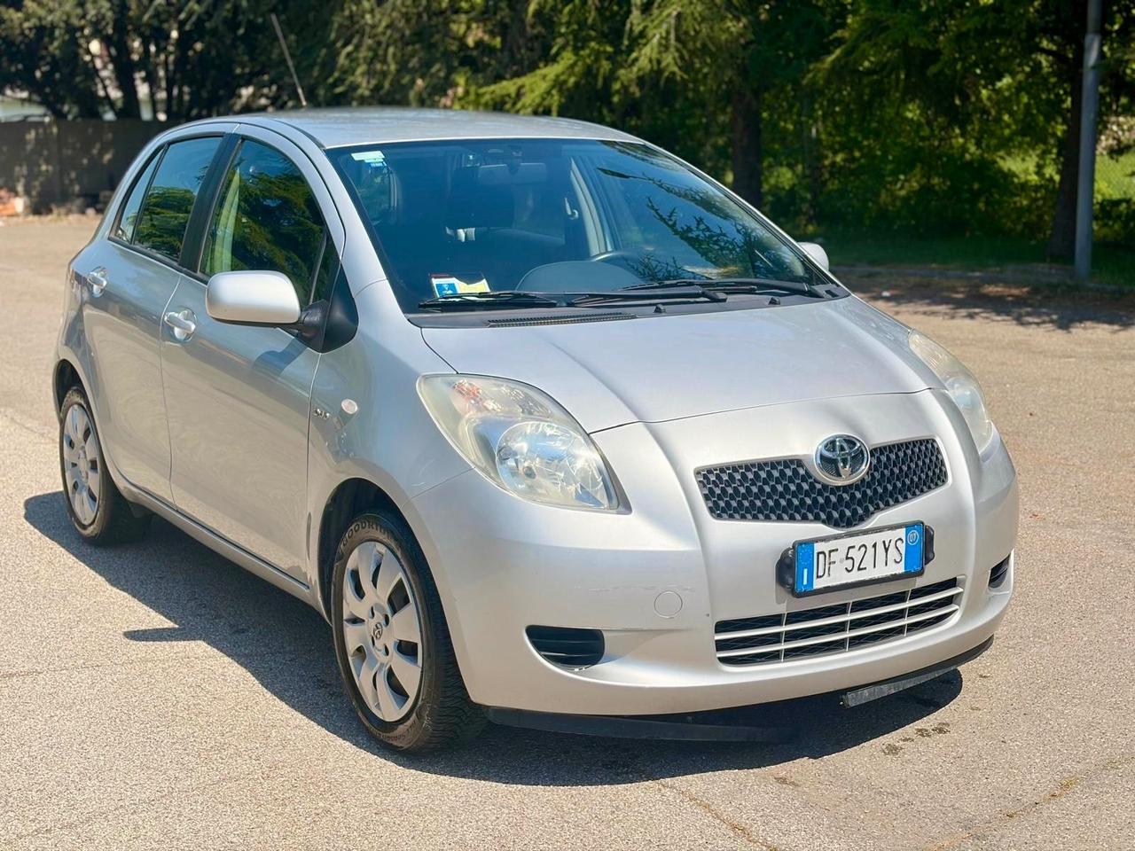 Toyota Yaris 1.4 D-4D 5 porte