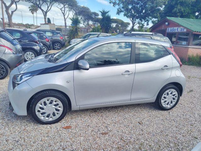 TOYOTA Aygo Connect 1.0 VVT-i 72CV 5 porte x-business MMT