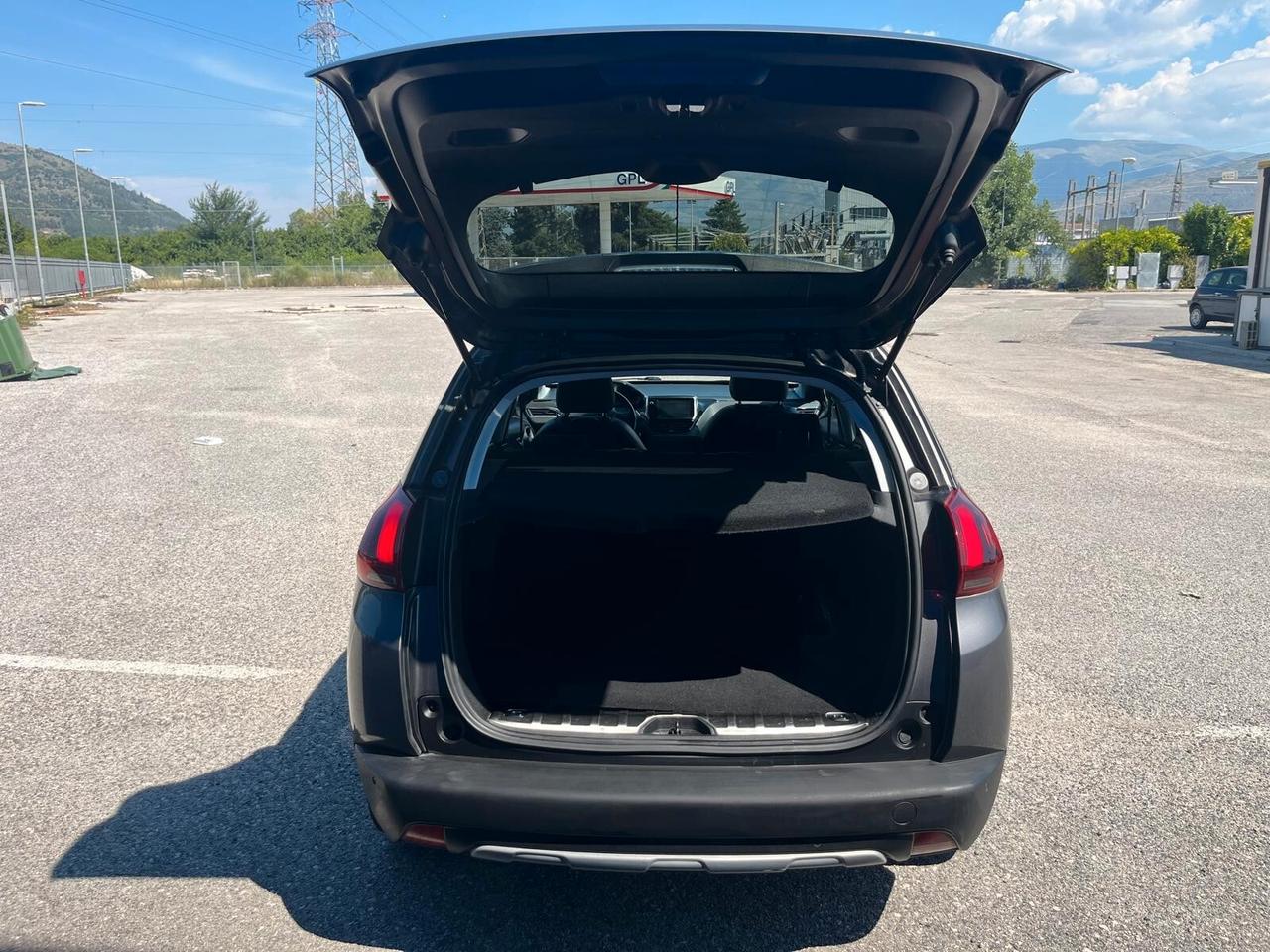 Peugeot 2008 BlueHDi 100 GT Line