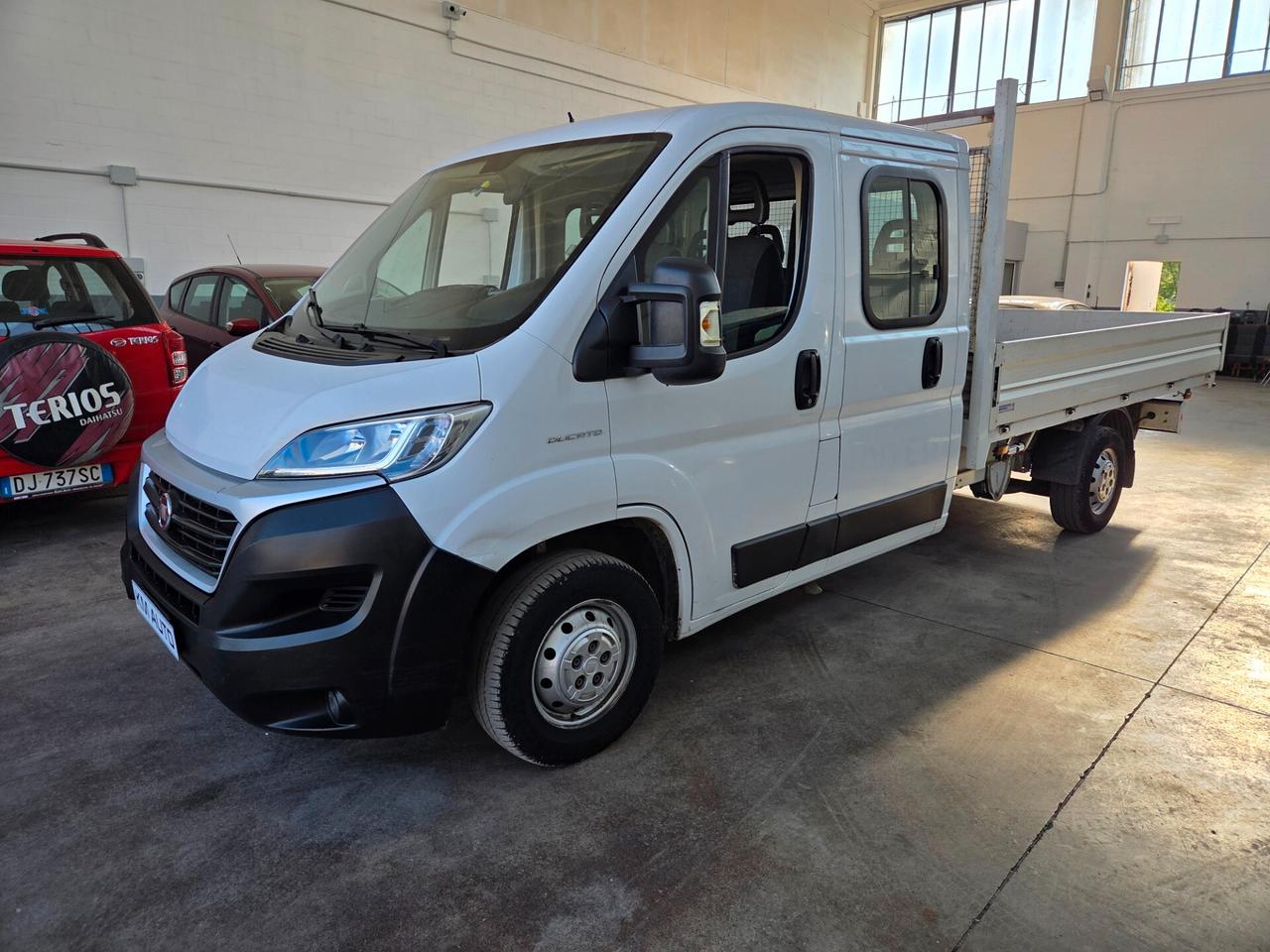 Fiat ducato 35 cassone fisso 2.3mjt 7 posti