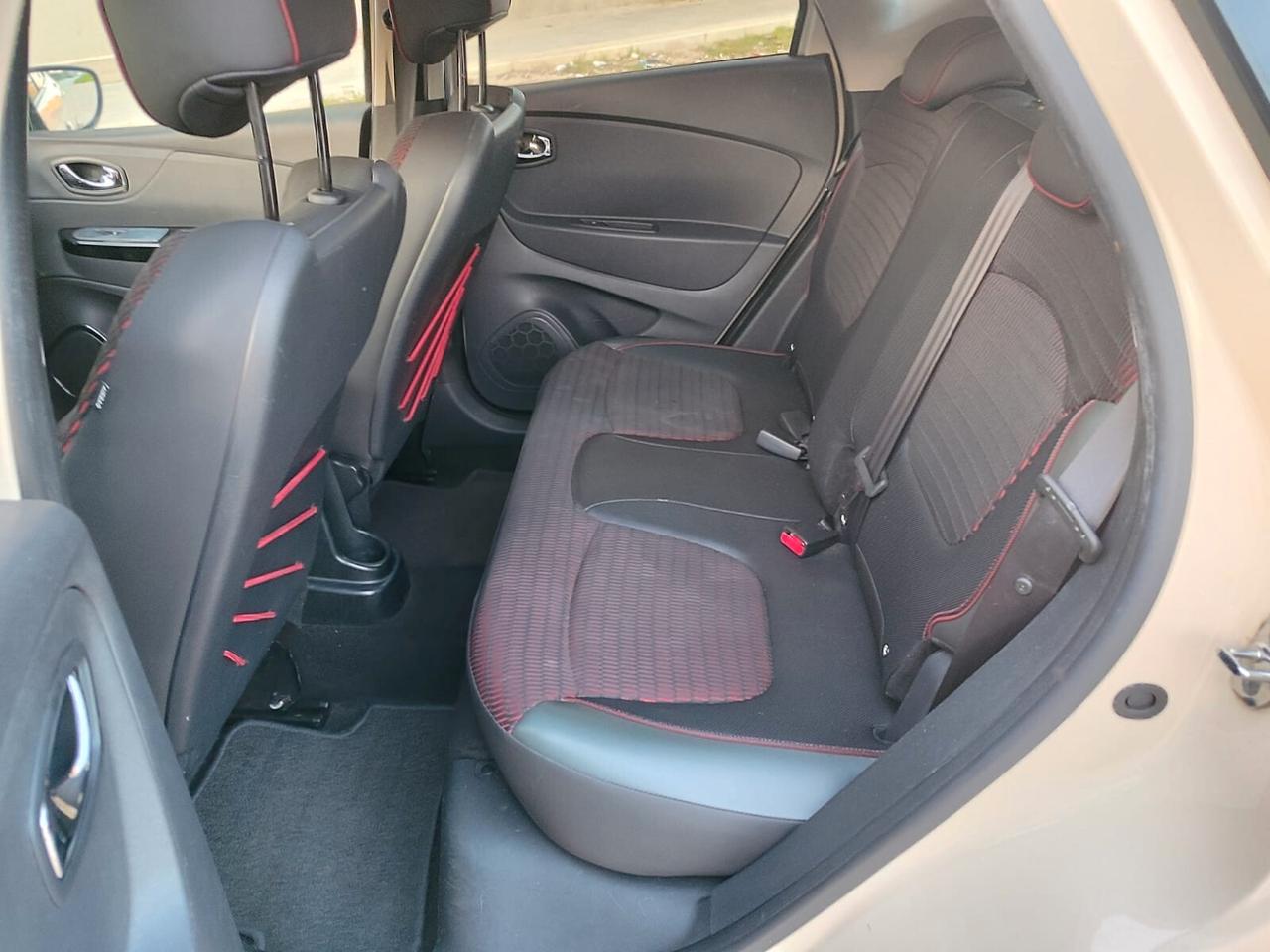 Renault Captur 1.5 dCi 90CV 2017 SUPER FULL!!