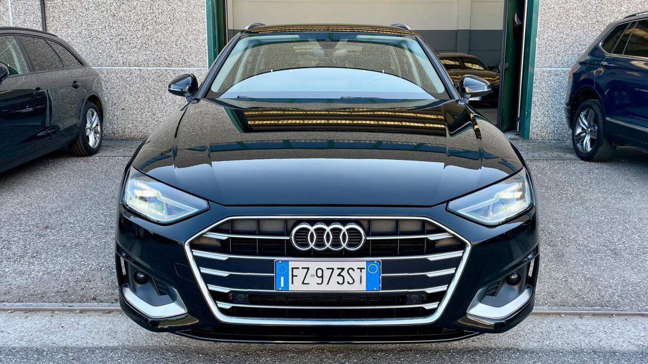Audi A4 Avant 35 TDI/163 CV S tronic Advanced LED COCKPIT