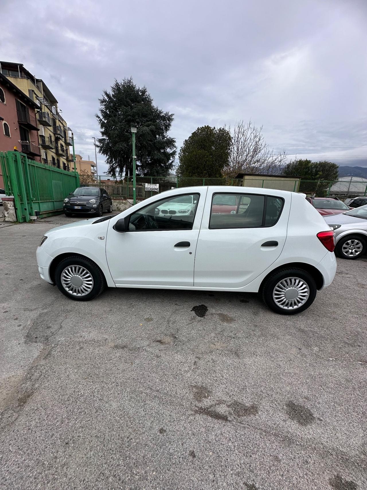 Dacia Sandero TCe 12V T-GPL 90CV Start&Stop La Gazzetta d. Sp.