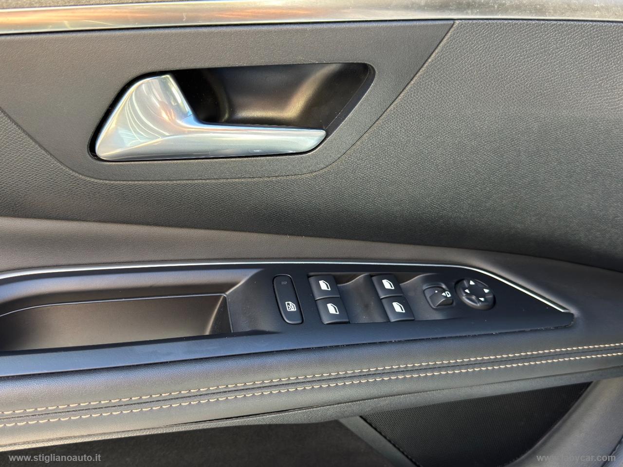 PEUGEOT 3008 BlueHDi 130 S&S EAT8 GT