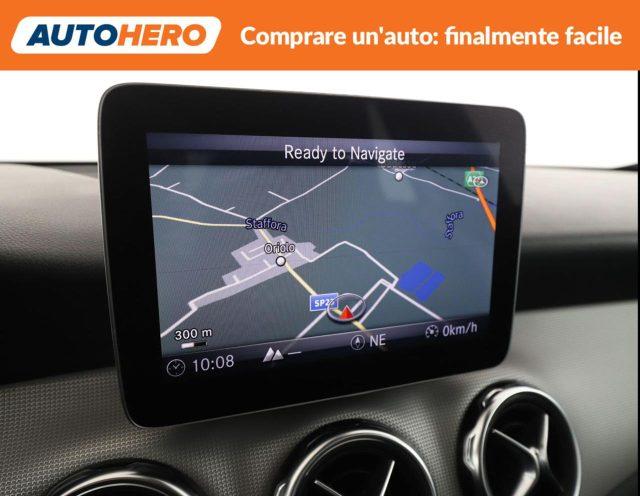 MERCEDES-BENZ GLA 200 d Automatic Sport