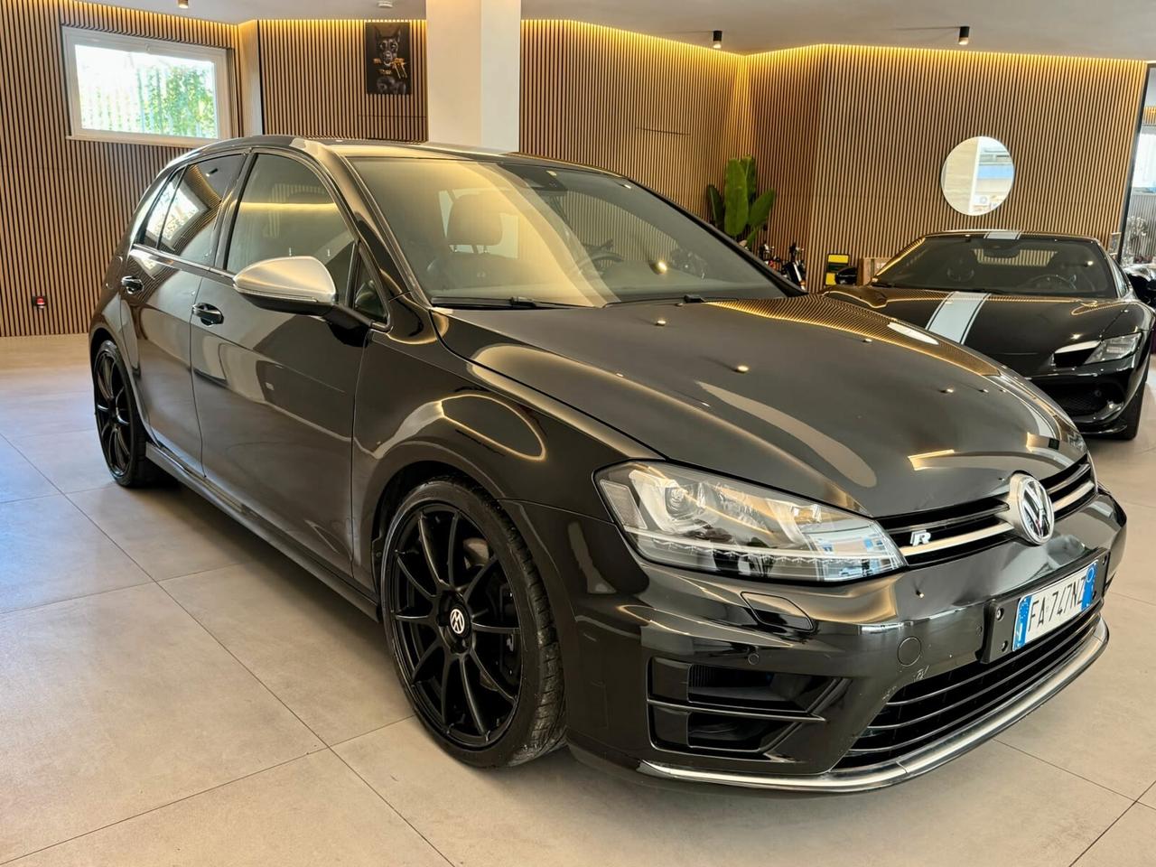 VOLKSWAGEN GOLF **R**7SERIE DSG CAMBIO AUTOMATICO FULL OPTIONAL 300CV