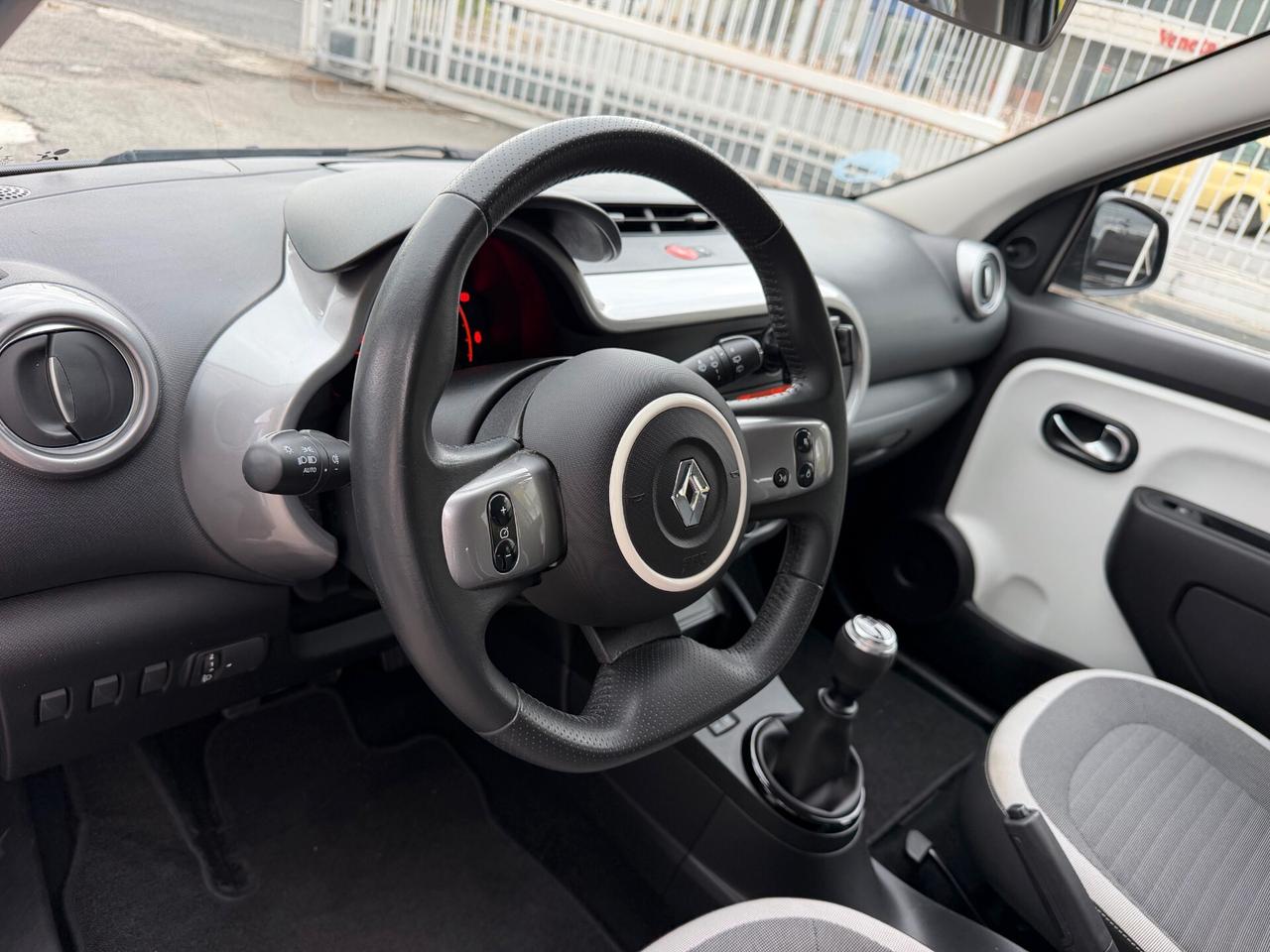 Renault Twingo SCe 65CV Intens LED 2021