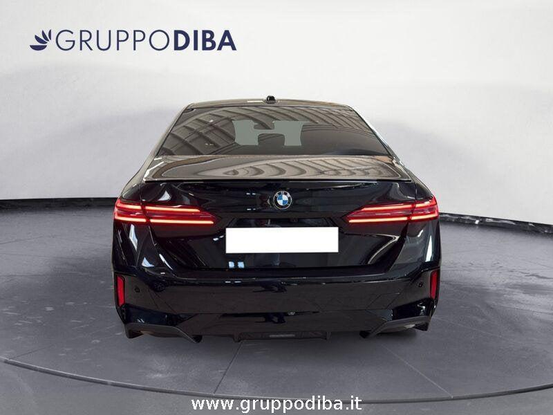 BMW Serie 5 G60 Berlina 520d 48V xdrive MSport Pro auto